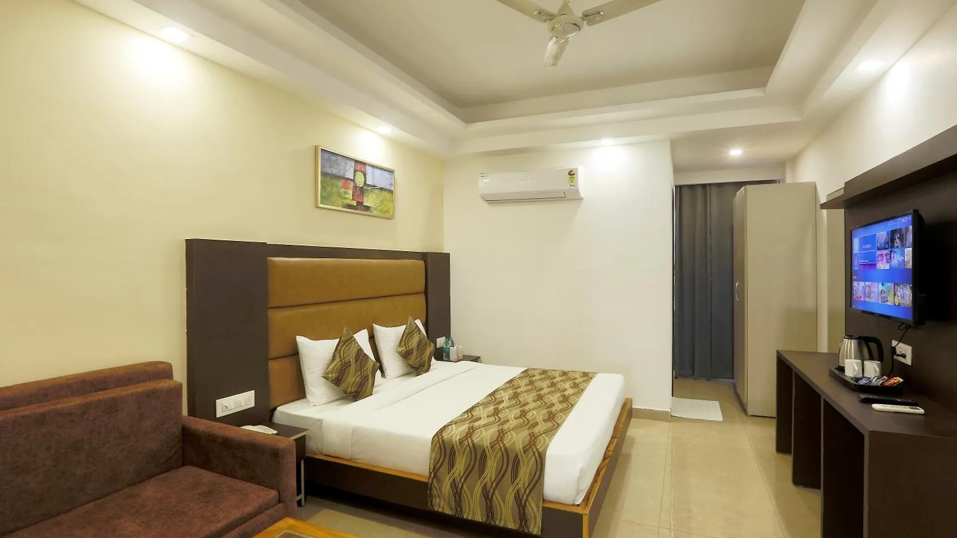 Hotel Deluxe Stay Inn - Near Delhi Airport New Delhi