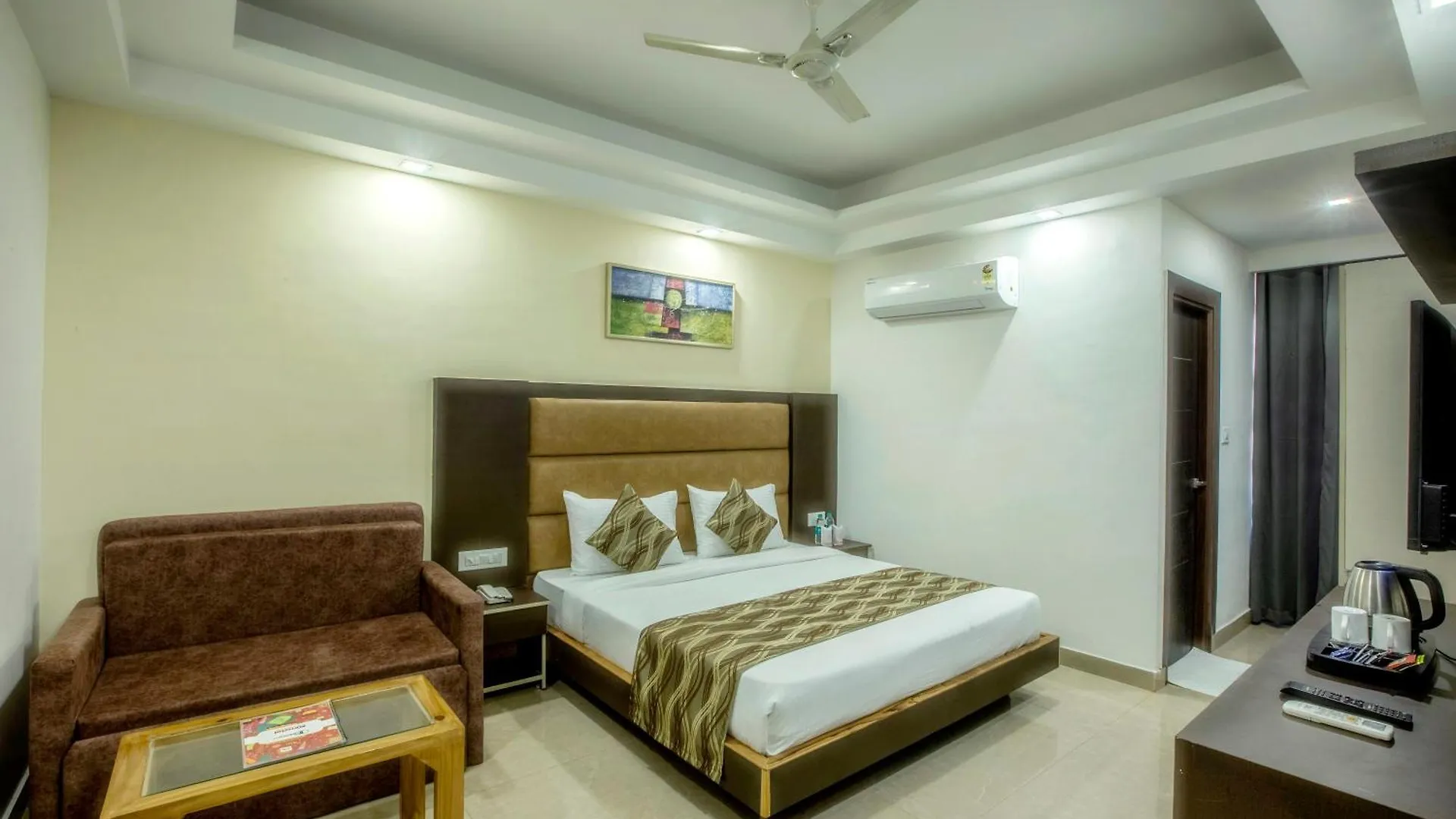 Hotel Deluxe Stay Inn - Near Delhi Airport New Delhi