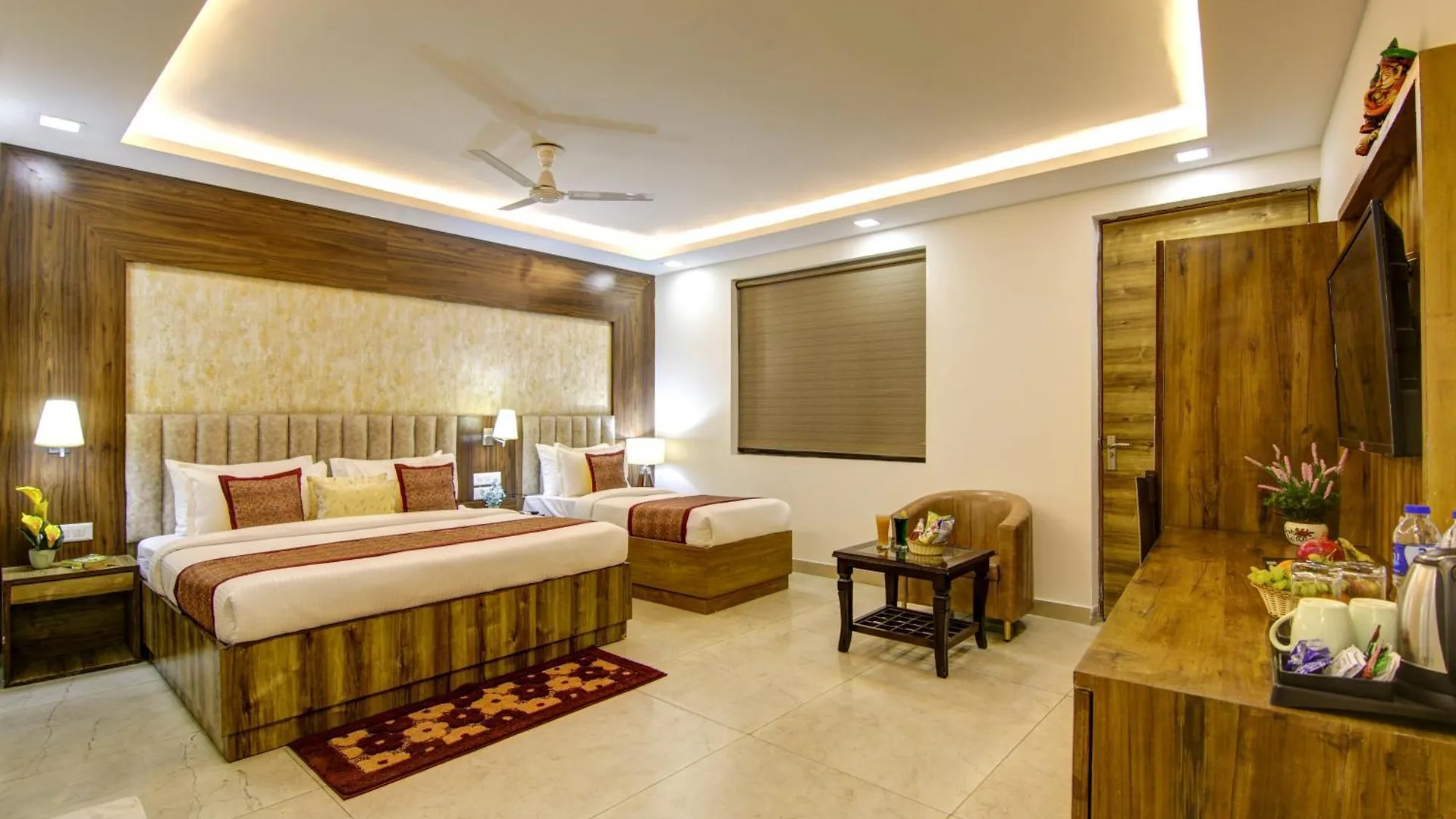 Hotel Deluxe Stay Inn - Near Delhi Airport New Delhi 3*,