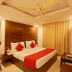 Charming Chanakya Hotel